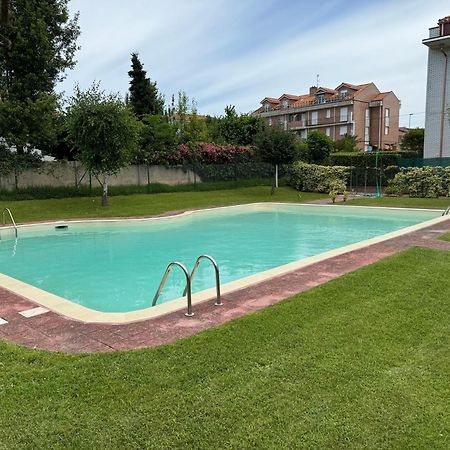 Appartement Garaje Y Piscina Comunitaria! à Suances Extérieur photo
